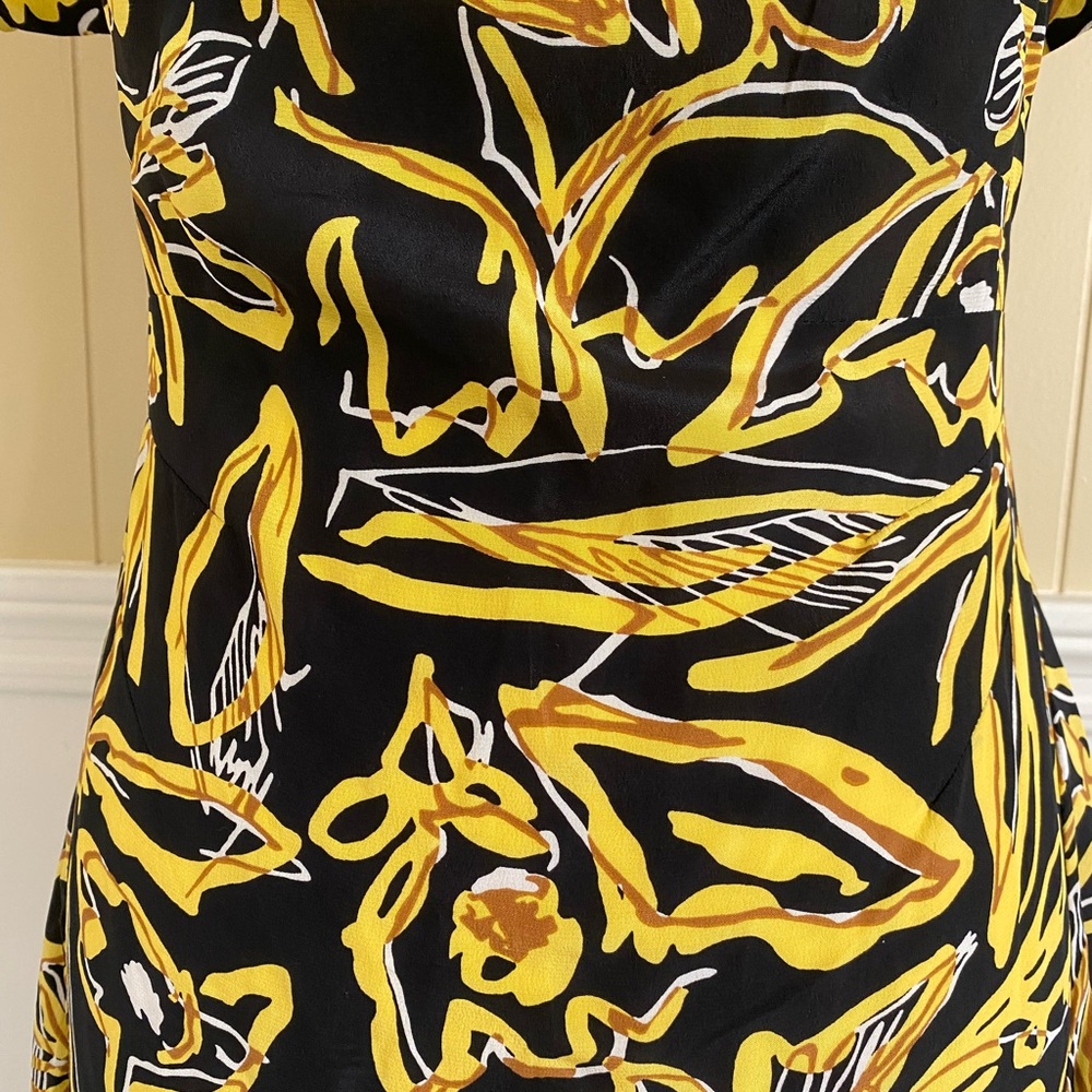 Diane Von Furstenberg Midi Dress - Picture 9 of 16